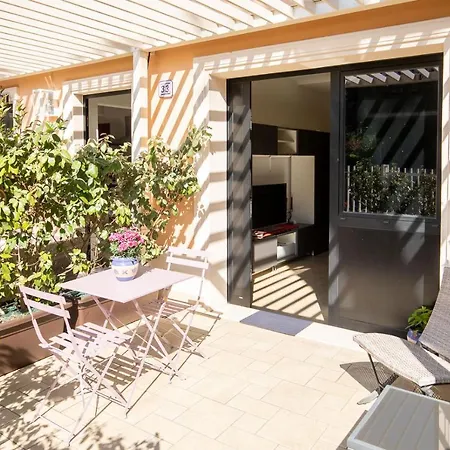 Romantico Open Space A 3Min Dalla Spiaggia - Homeunity Rimini Exterior photo
